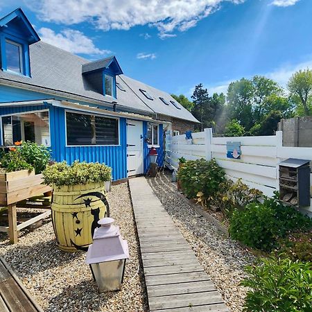 La Petite Maison En Bois Bleue Quiberville Eksteriør billede